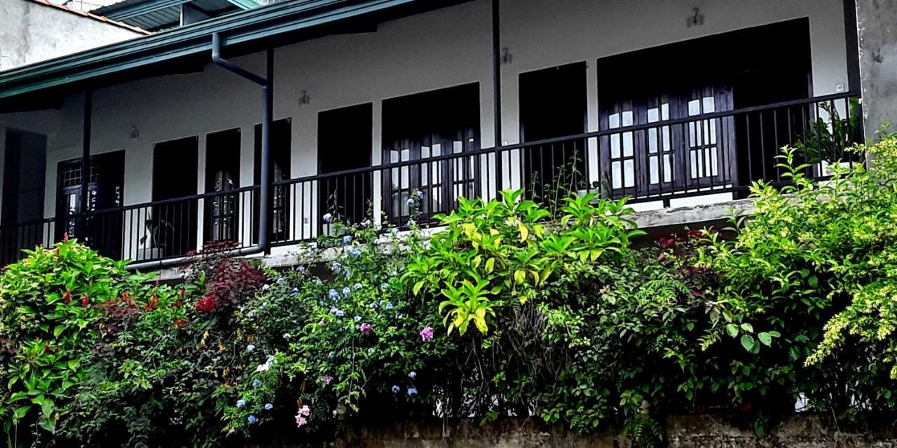 Grand Peak Hotel Ella Exterior photo